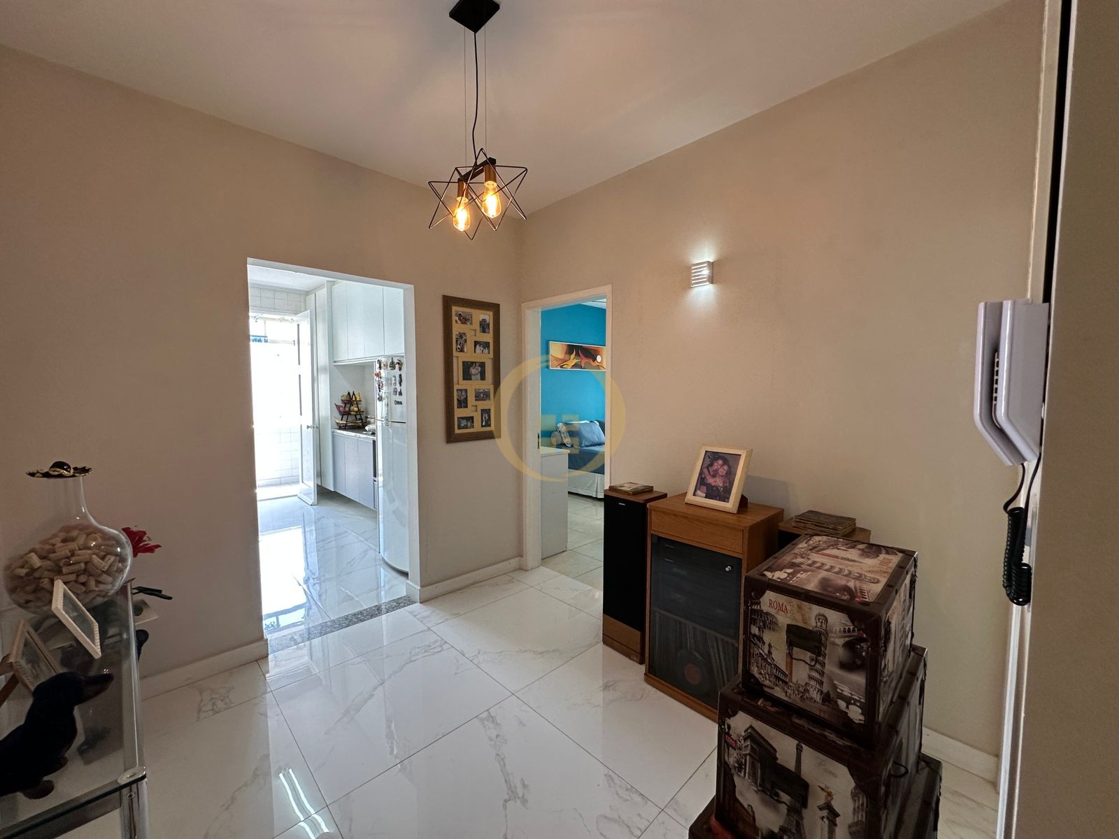 Apartamento Frente ao Mar nas Pitangueiras, Guarujá - SP