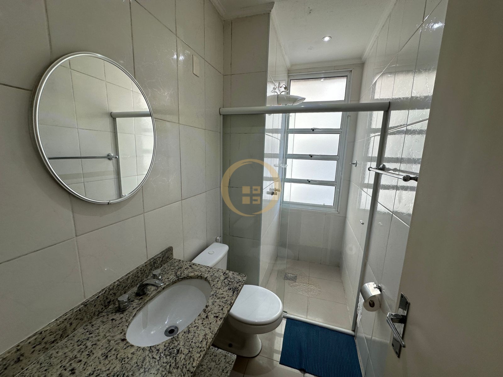 Apartamento Frente ao Mar nas Pitangueiras, Guarujá - SP