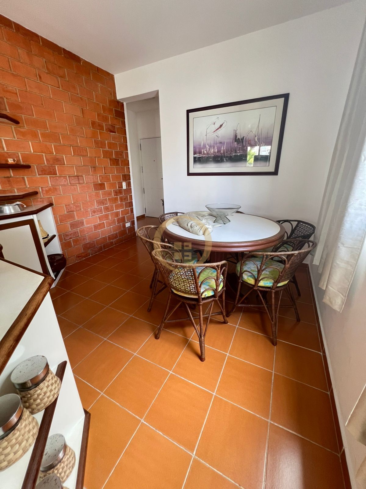Apartamento na Praia da Enseada, Guarujá - SP