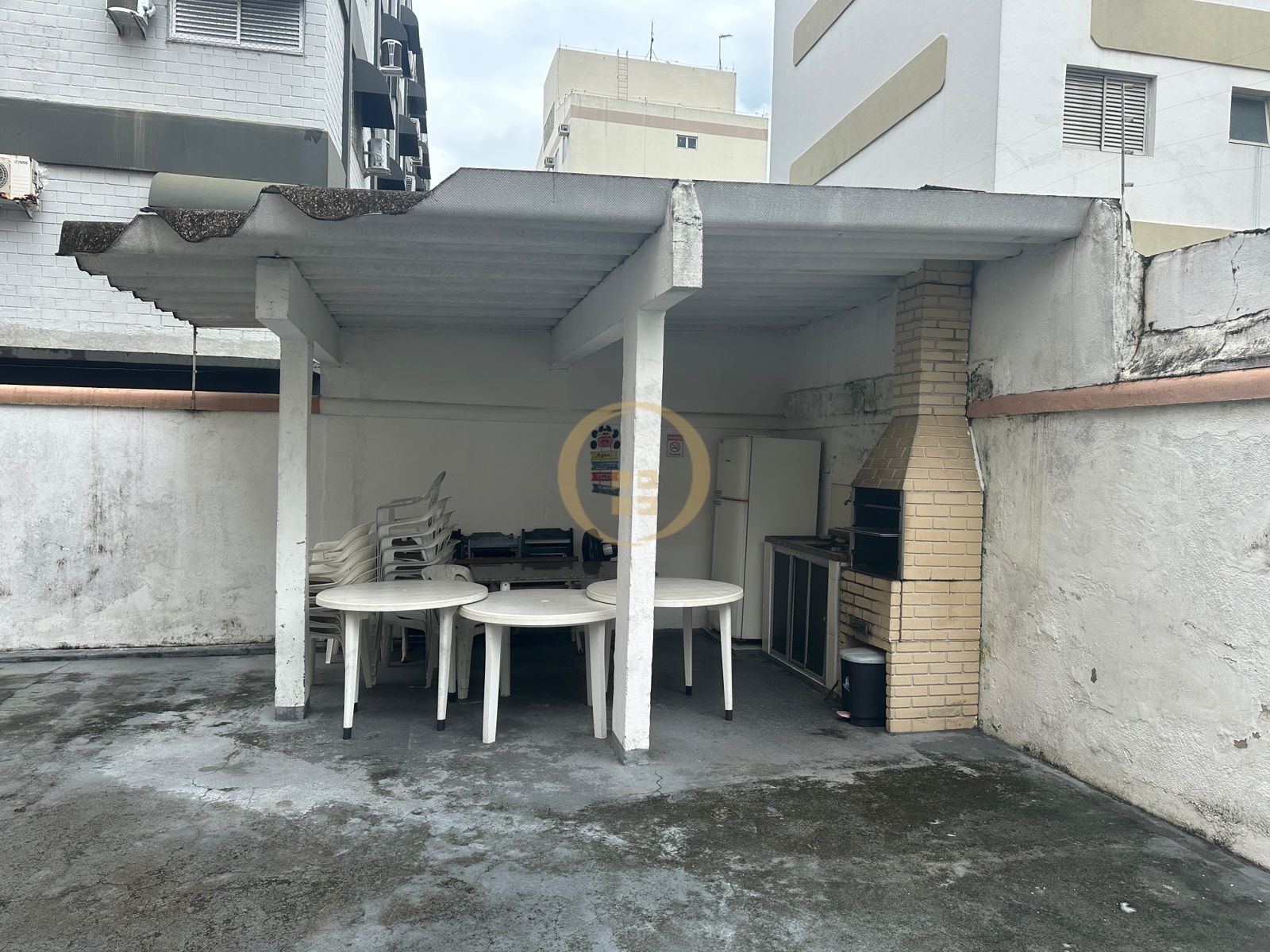 Apartamento na Praia da Enseada, Guarujá - SP