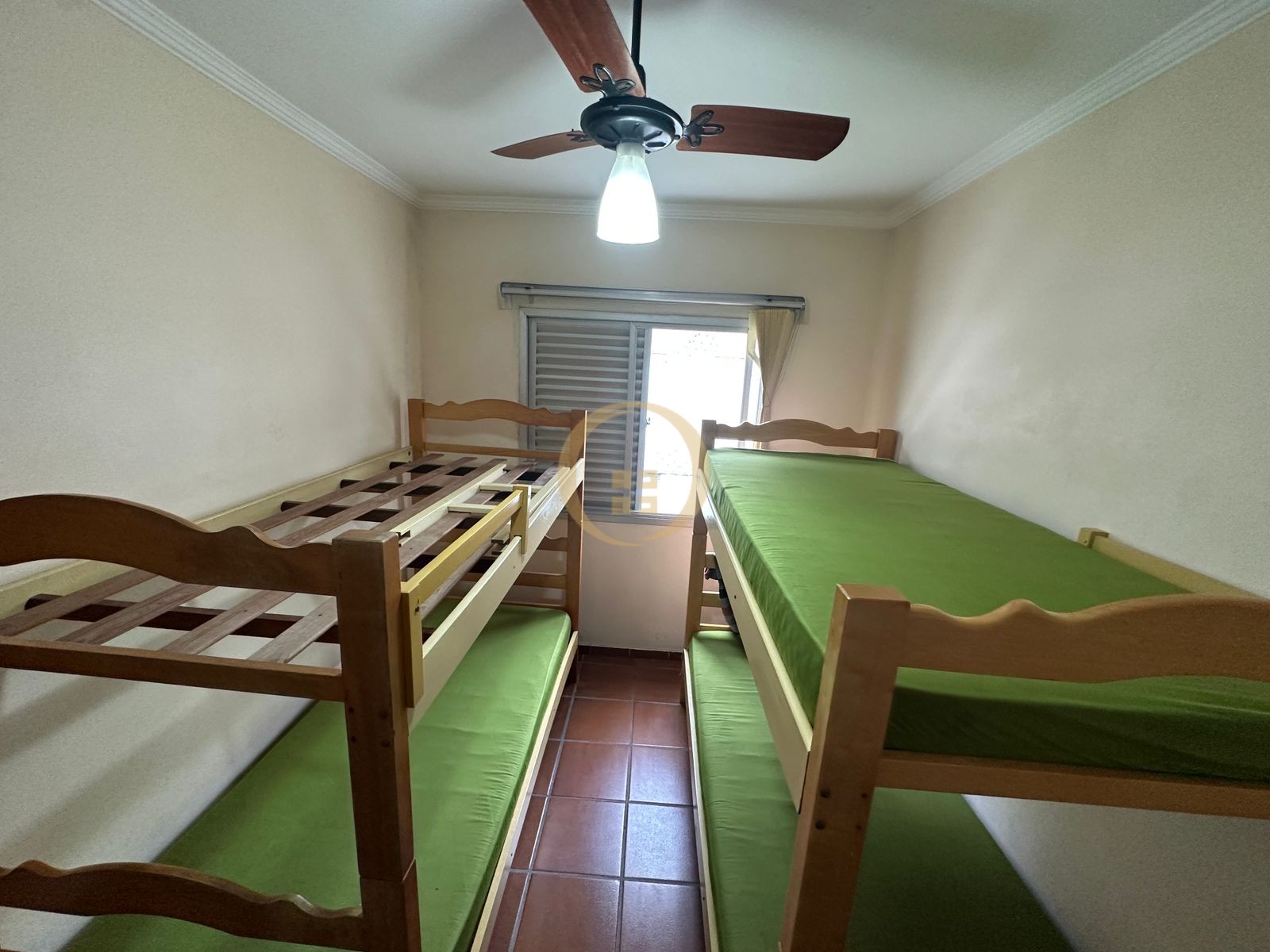 Apartamento na Praia da Enseada, Guarujá - SP