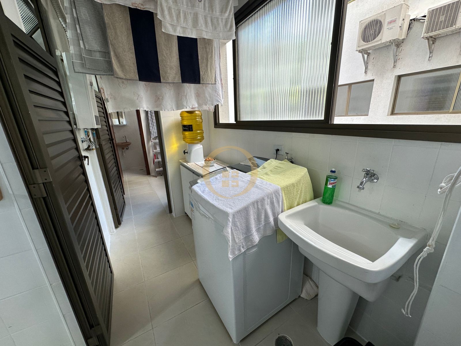 Apartamento, Praia da Pitangueiras, Guarujá - SP