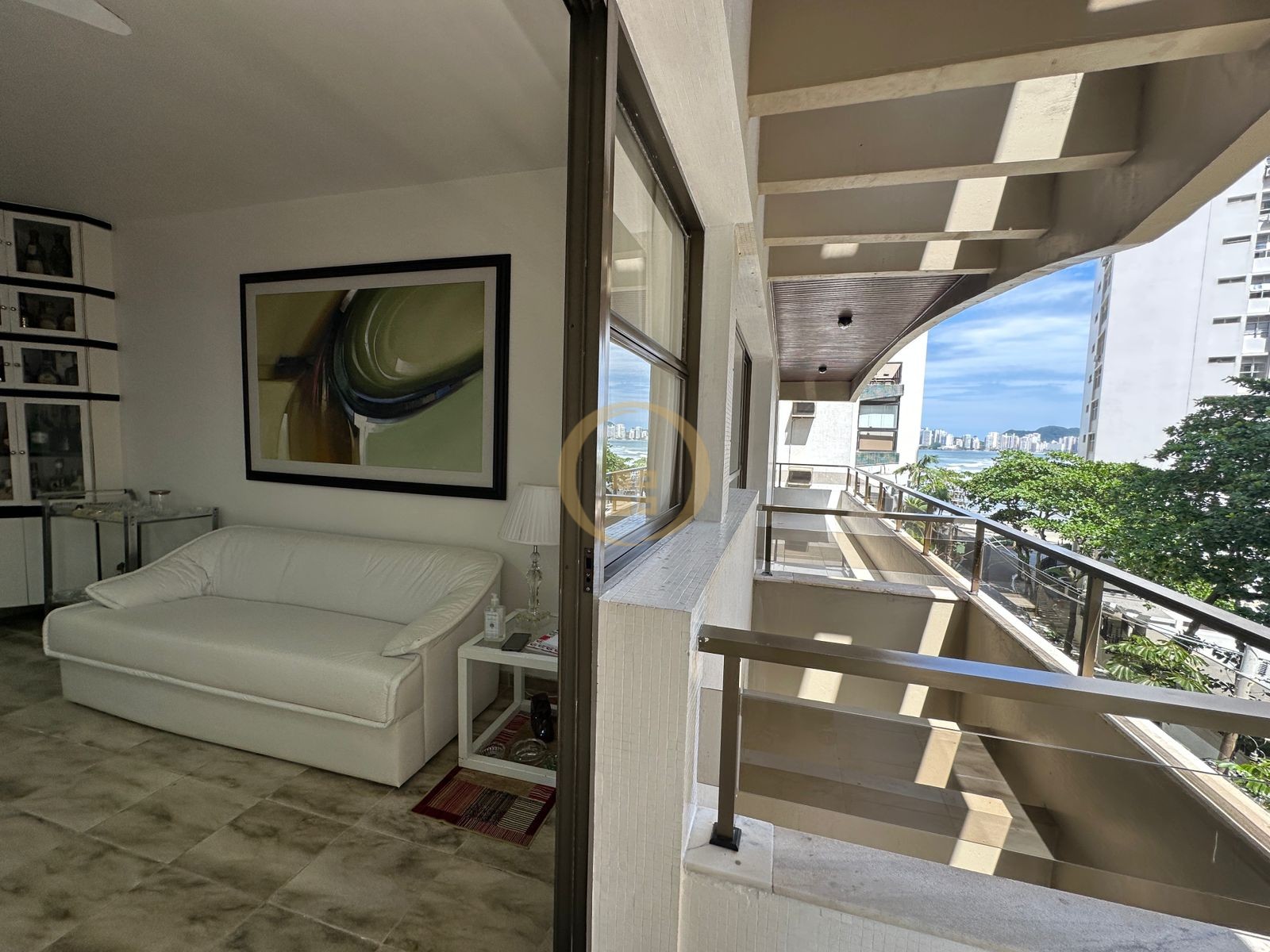 Apartamento, Praia da Pitangueiras, Guarujá - SP