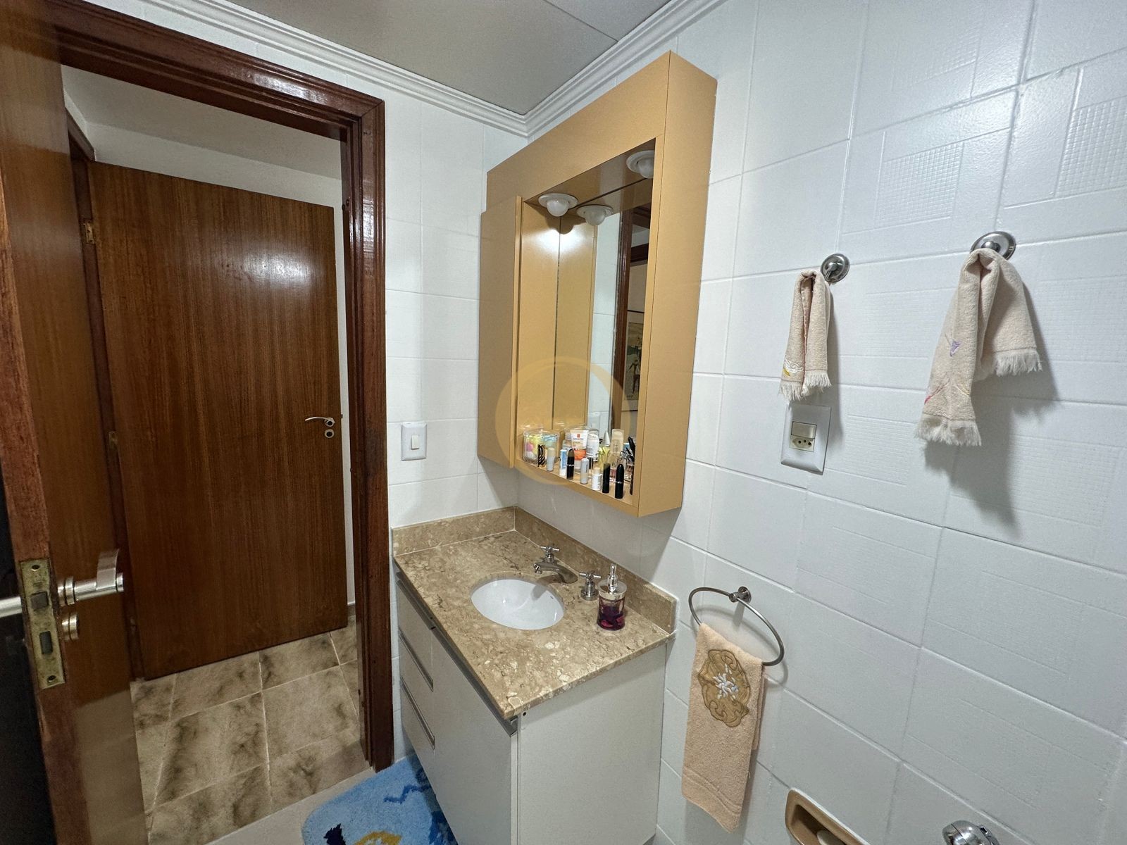 Apartamento, Praia da Pitangueiras, Guarujá - SP