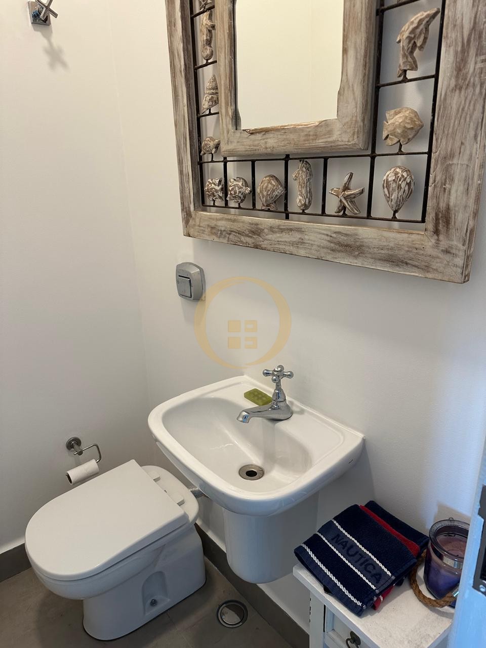 Apartamento Frente ao Mar nas Pitangueiras, Guarujá - SP
