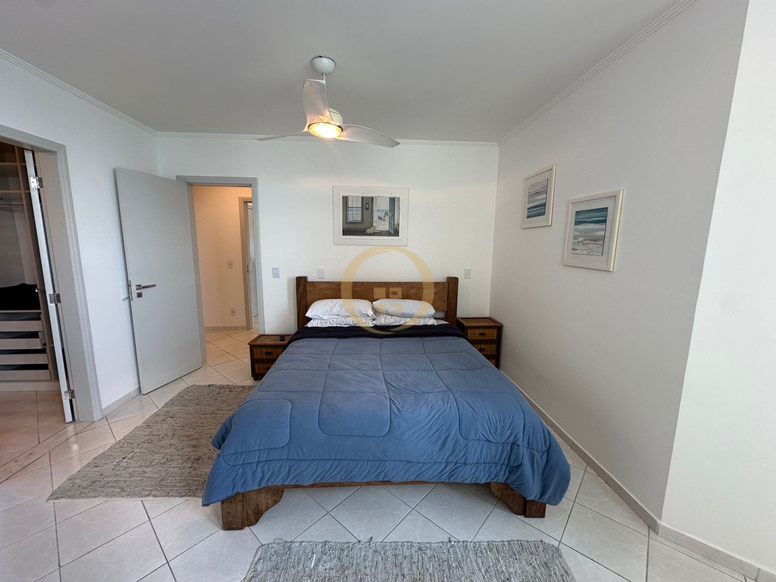 Apartamento Frente ao Mar nas Pitangueiras, Guarujá - SP