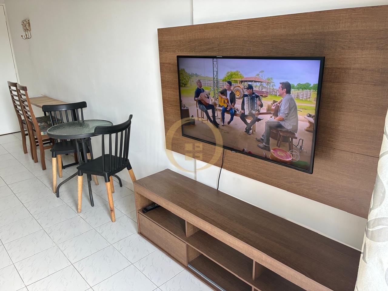 Apartamento na Praia da Enseada, Guarujá - SP