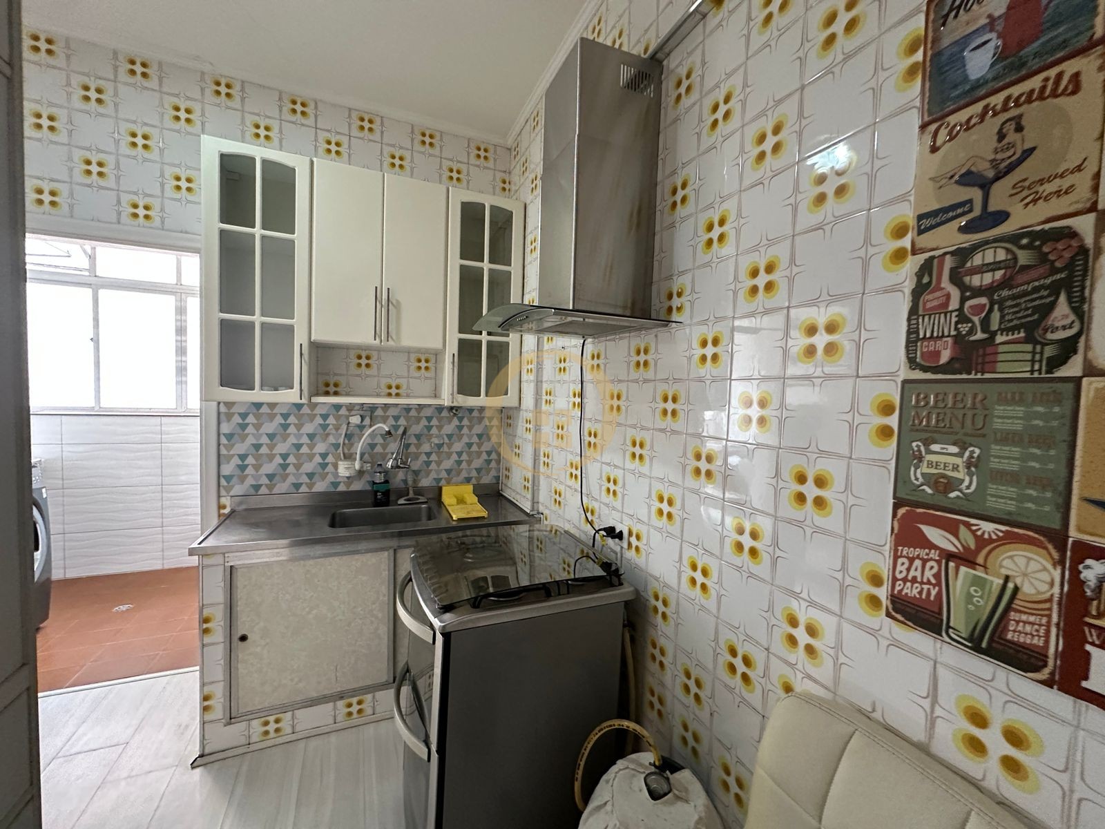 Apartamento na Praia das Pitangueiras, Guarujá - SP
