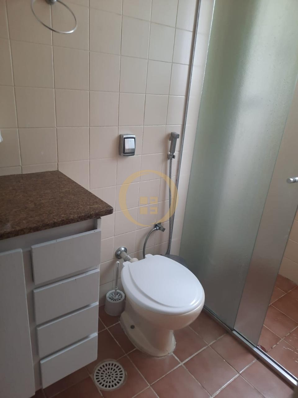 Apartamento na Praia das Astúrias, Guarujá - SP