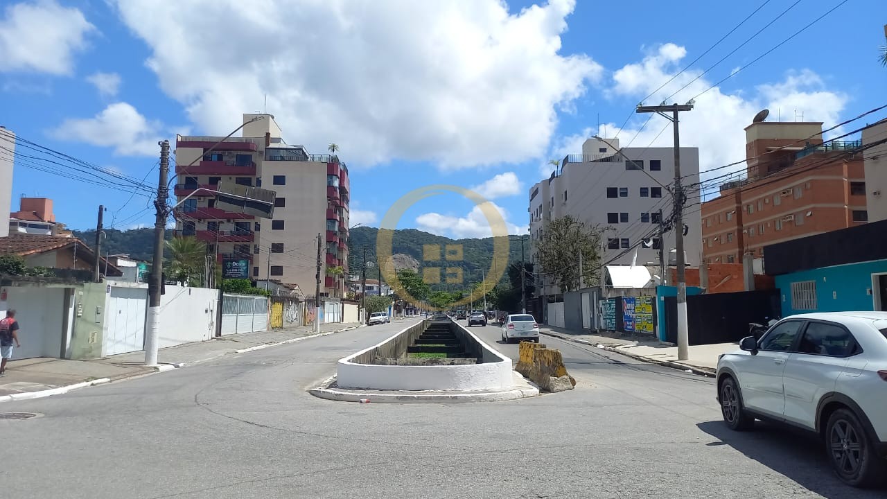 Apartamento na Praia da Enseada, Guarujá - SP
