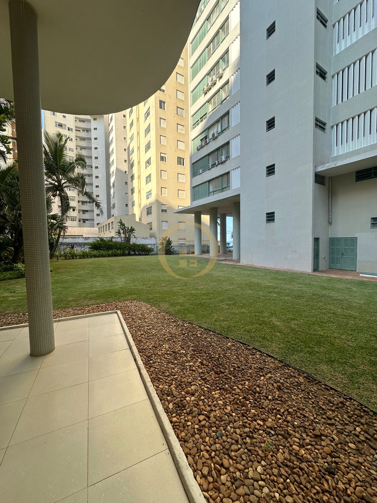Apartamento-3-dormitorios-Pitangueiras