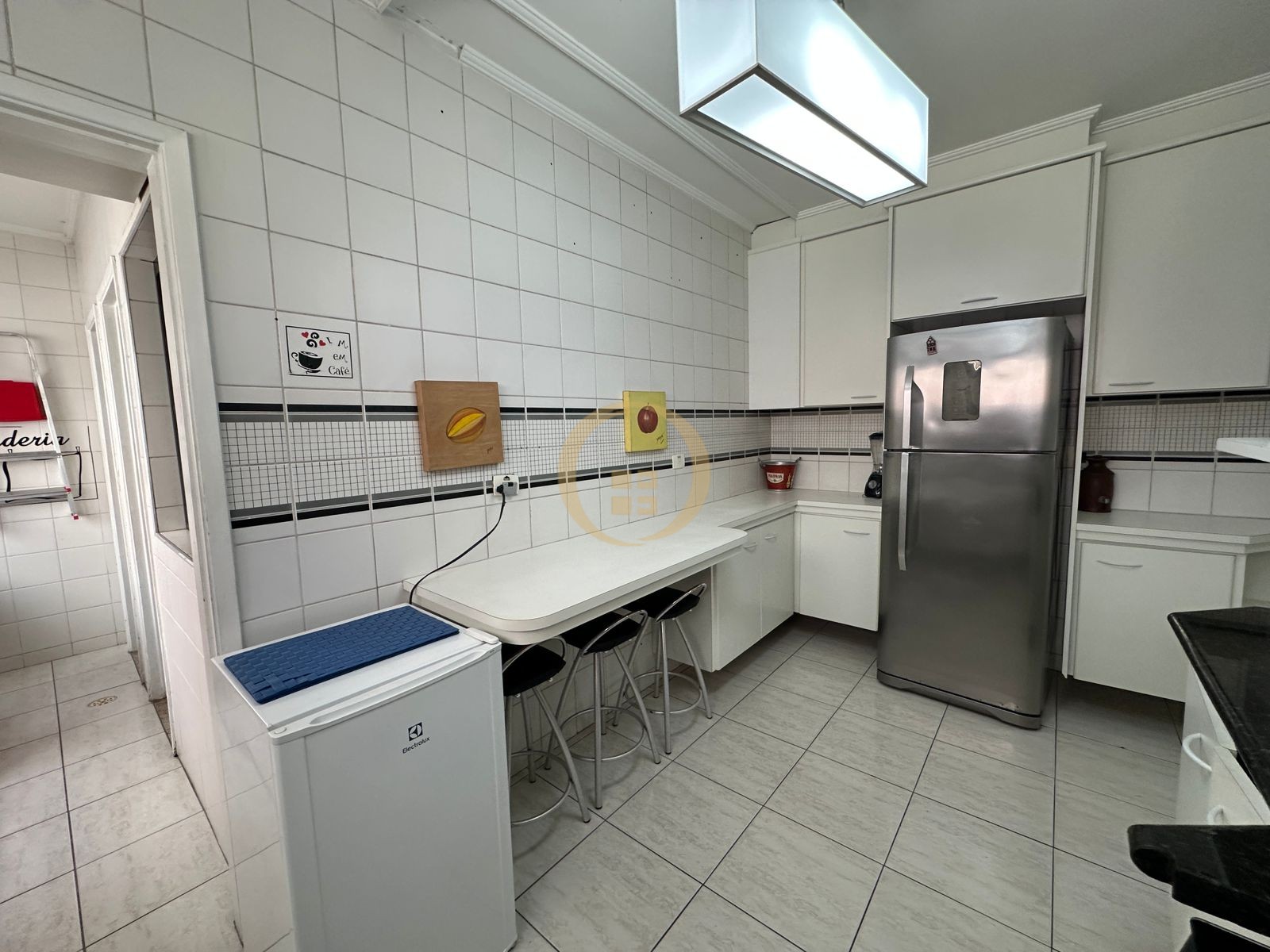 Apartamento na Praia da Enseada, Guarujá - SP
