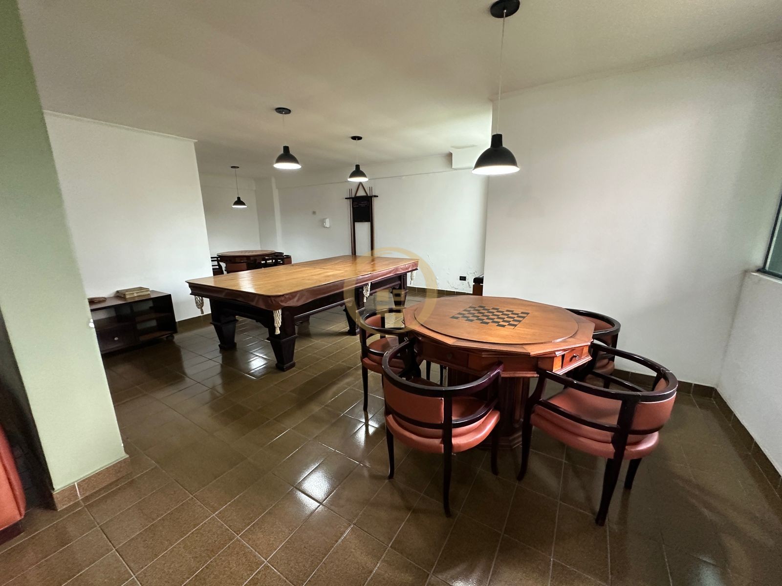 Apartamento na Praia das Astúrias, Guarujá - SP