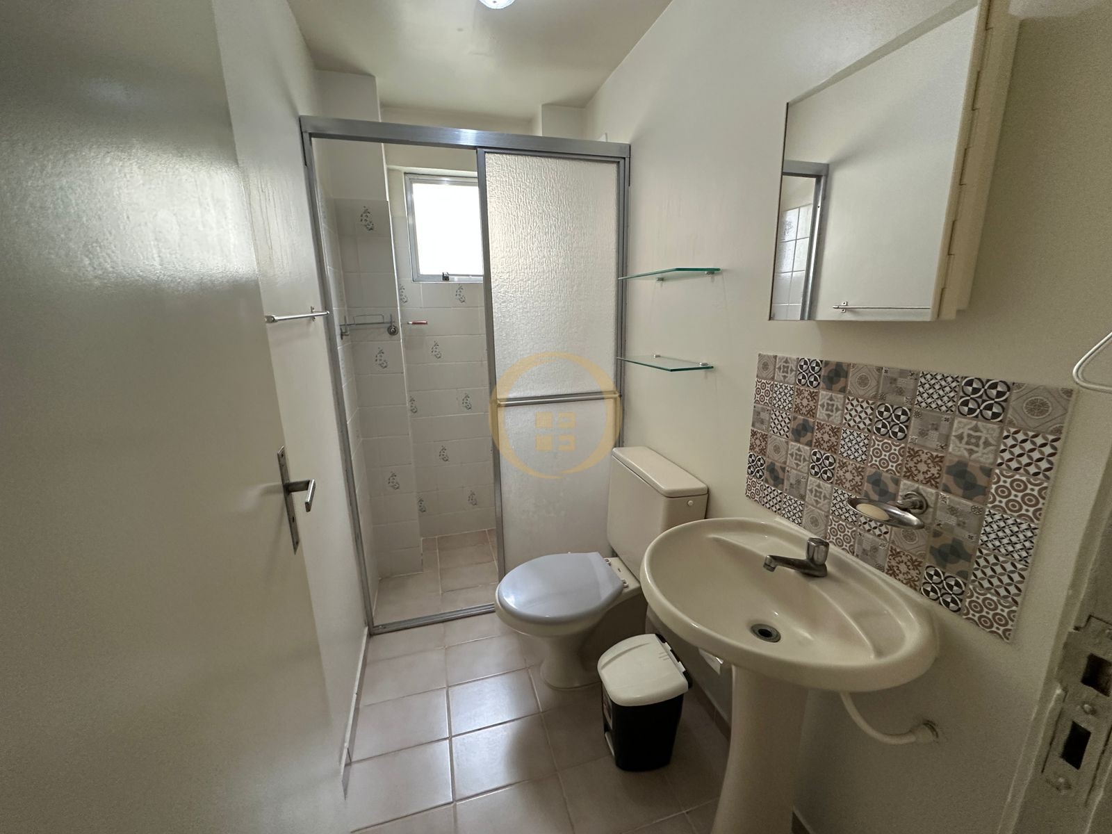 Apartamento na Praia da Enseada, Guarujá - SP