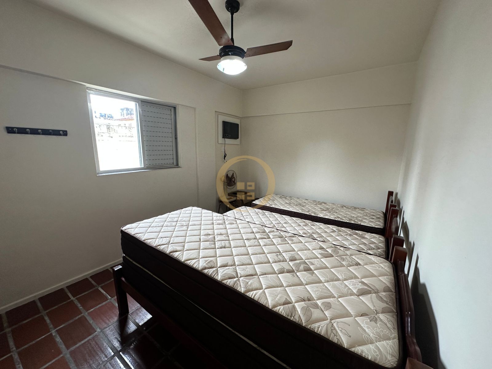 Apartamento na Praia da Enseada, Guarujá - SP