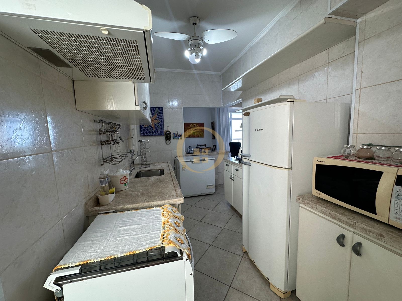 Apartamento Frente ao Mar nas Pitangueiras, Guarujá - SP