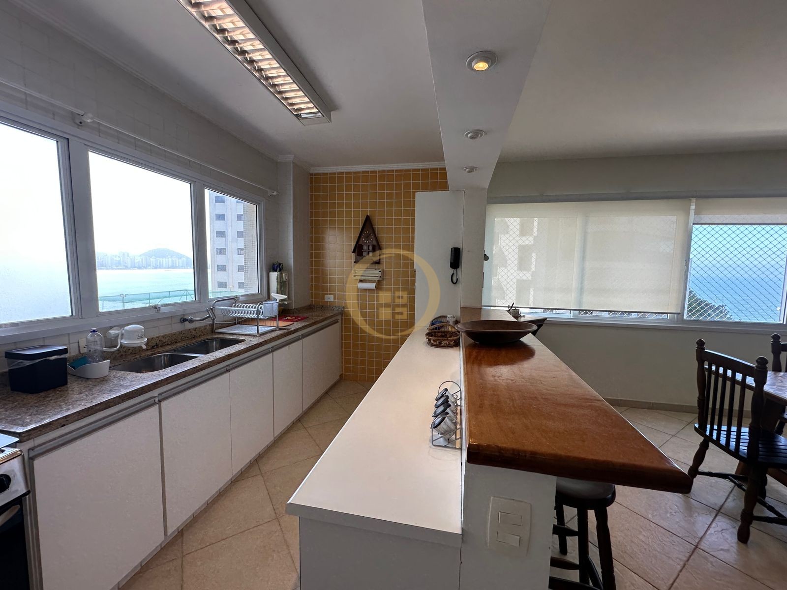Apartamento Frente Mar,  Praia das Astúrias, Guarujá - SP