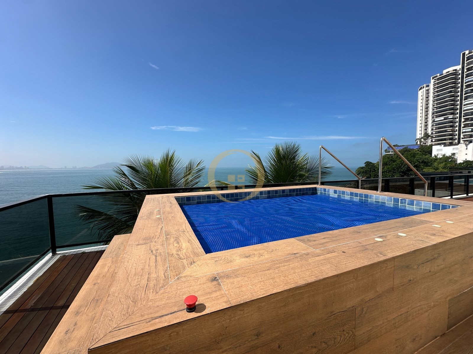 Apartamento Frente Mar, Praia das Astúrias , Guarujá - SP