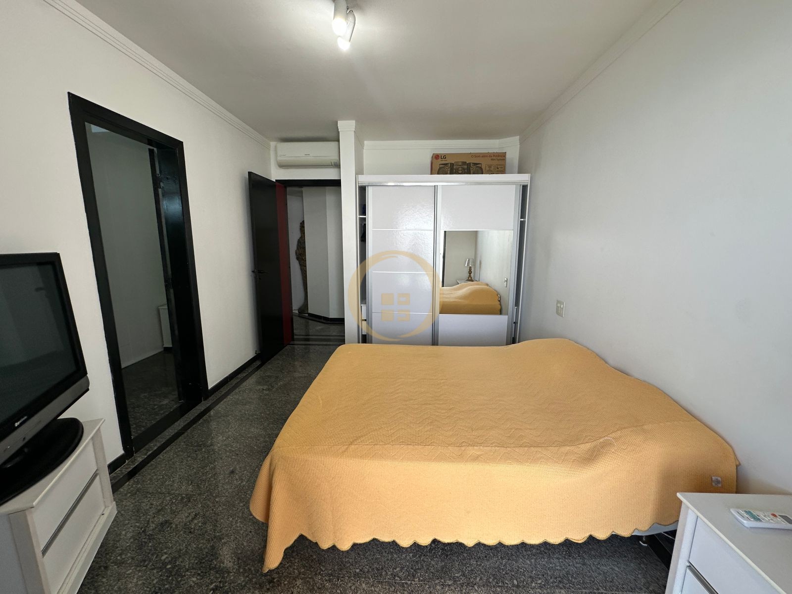 Apartamento Frente Mar, Praia das Astúrias , Guarujá - SP