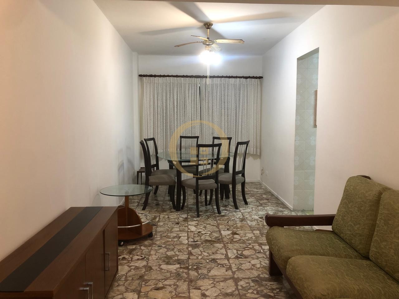 Apartamento-2-dormitorios-Pitangueiras
