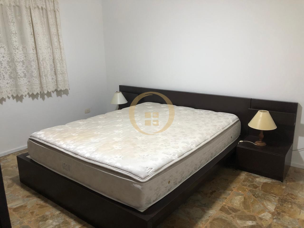 Apartamento-2-dormitorios-Pitangueiras