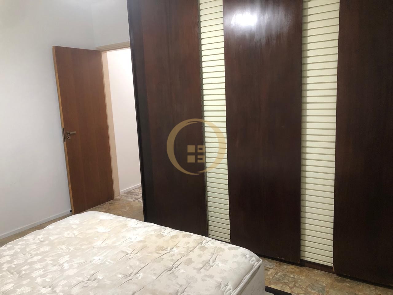 Apartamento-2-dormitorios-Pitangueiras