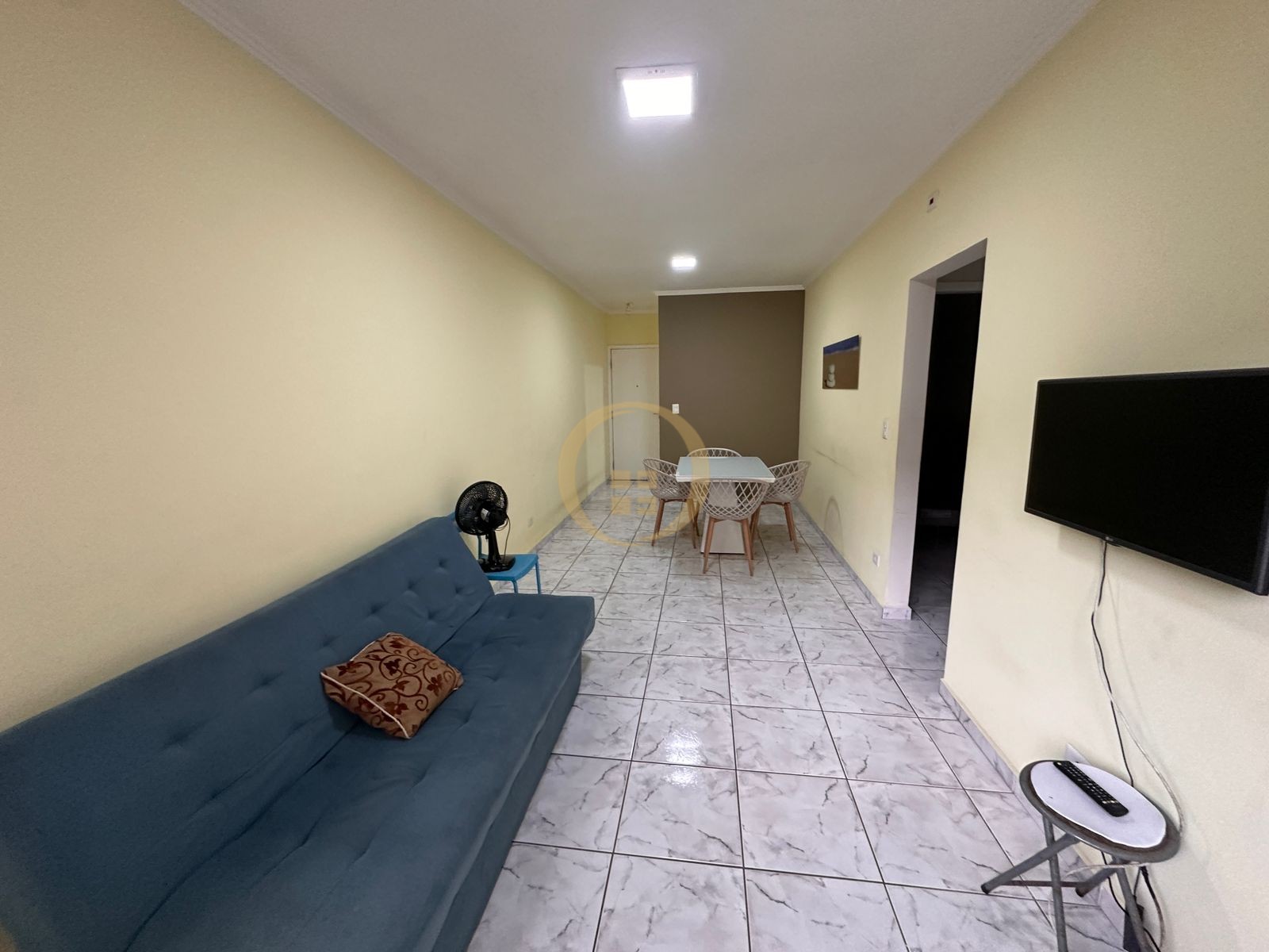 Apartamento na Praia das Pitangueiras, Guarujá - SP