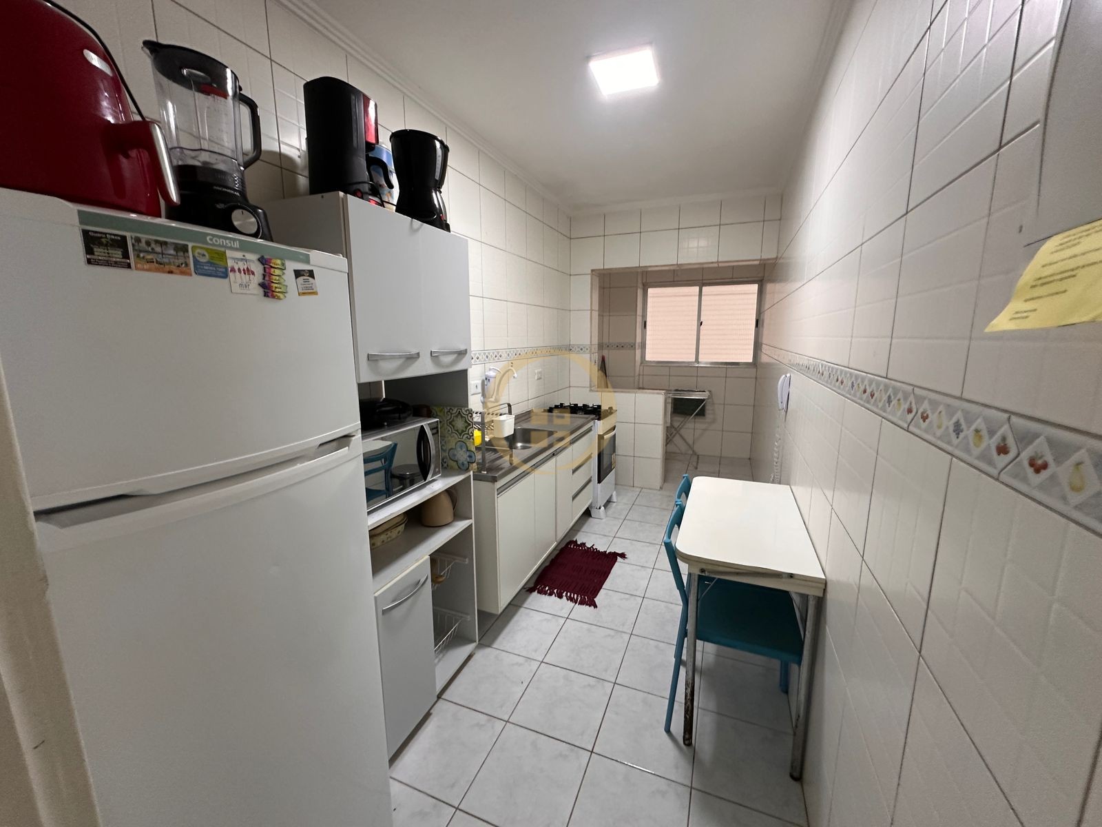 Apartamento na Praia das Pitangueiras, Guarujá - SP