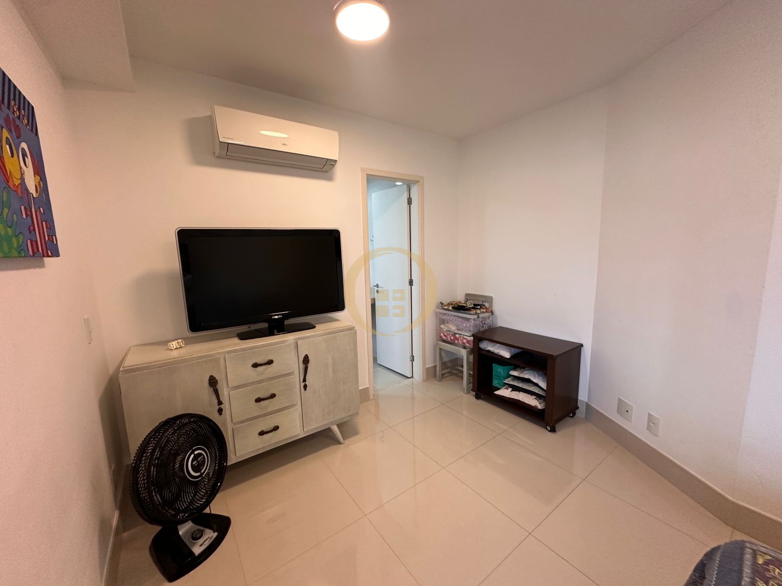 Apartamento na Praia da Enseada, Guarujá - SP