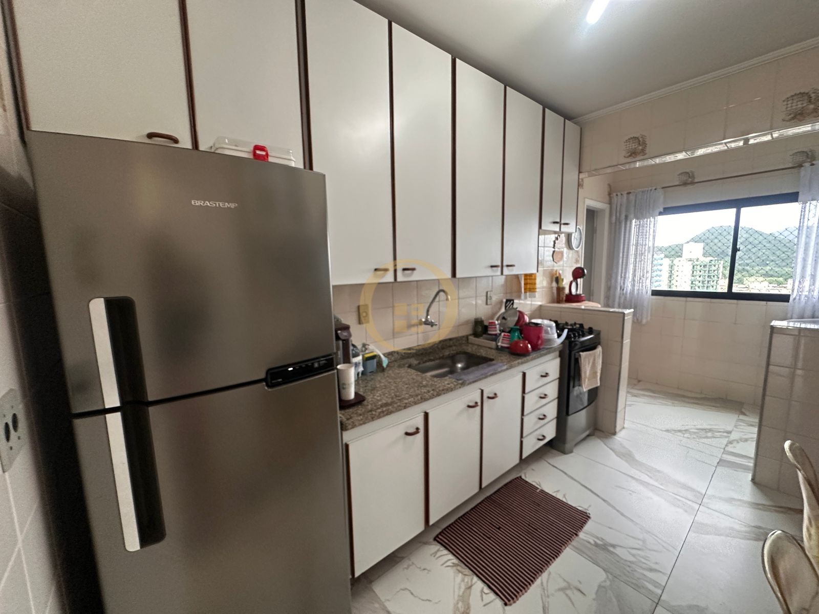 Apartamento na Praia das Astúrias, Guarujá - SP