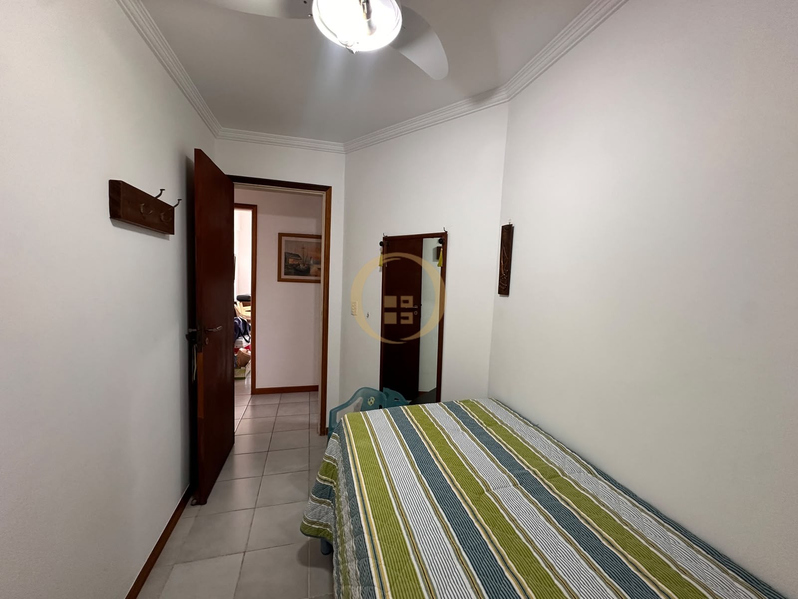 Apartamento na Praia da Enseada, Guarujá - SP