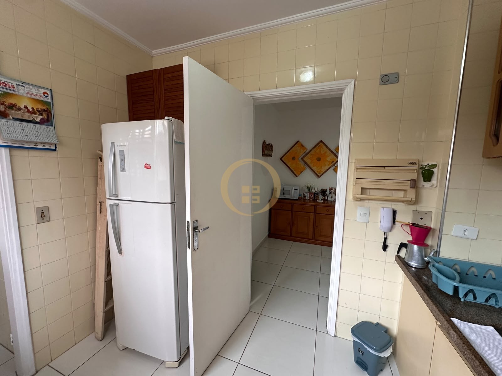 Apartamento na Praia da Enseada, Guarujá - SP