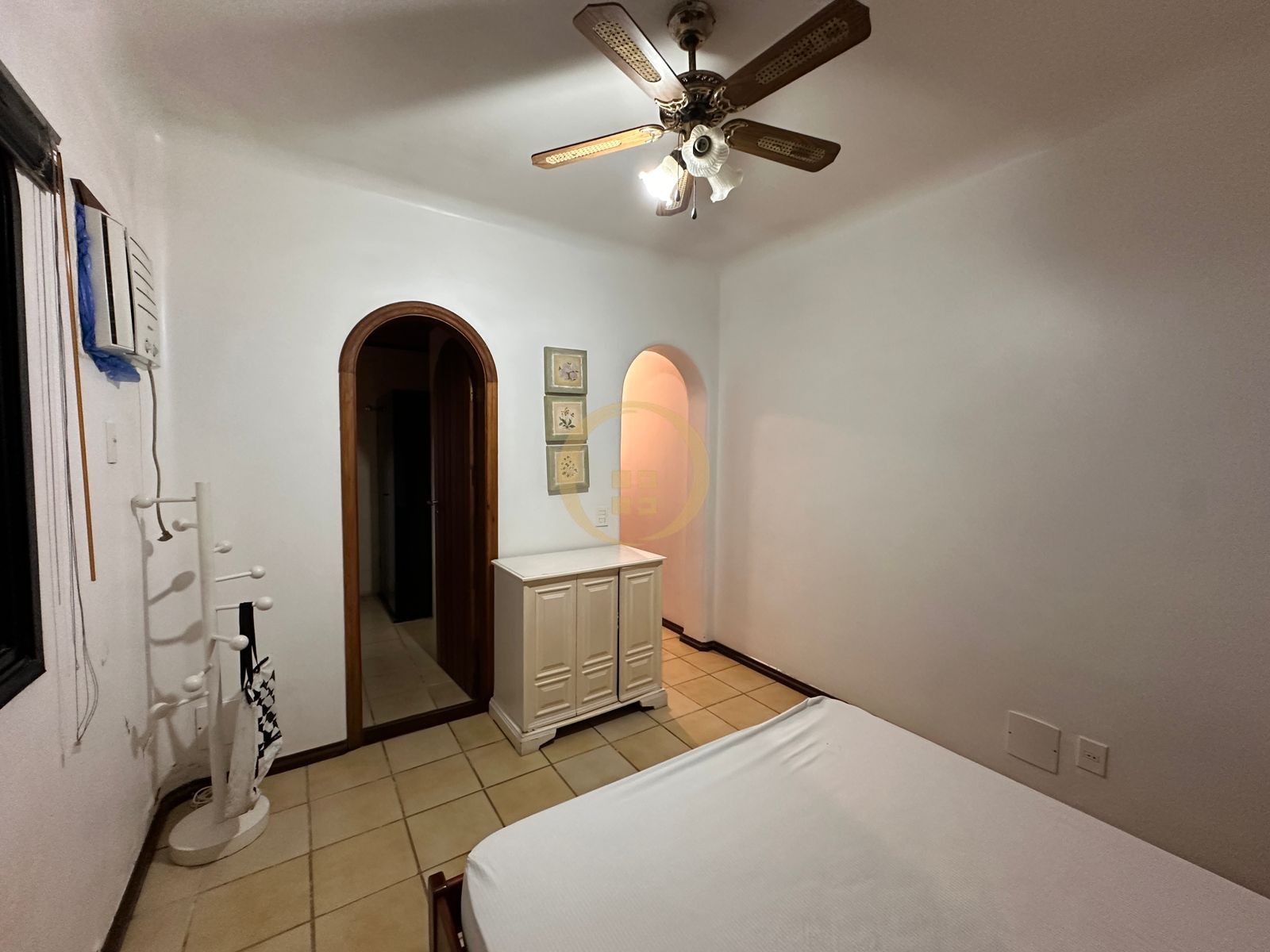 Apartamento na Praia da Enseada, Guarujá - SP
