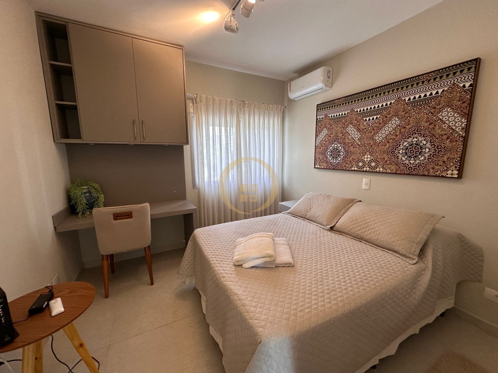 Apartamento Frente ao Mar nas Pitangueiras, Guarujá - SP