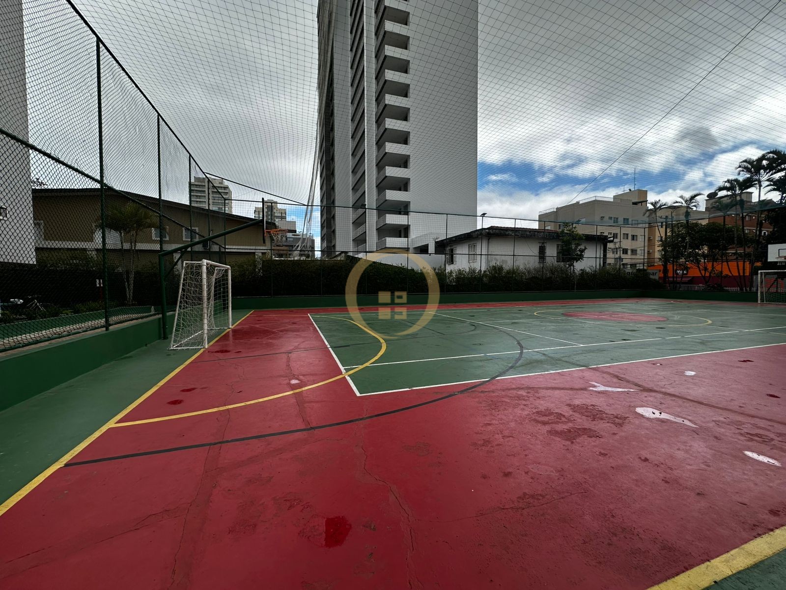 Apartamento na Praia da Enseada, Guarujá - SP