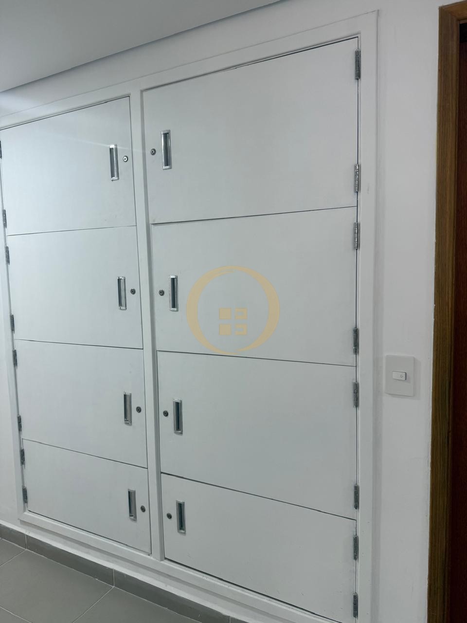 Apartamento na Praia da Enseada, Guarujá - SP