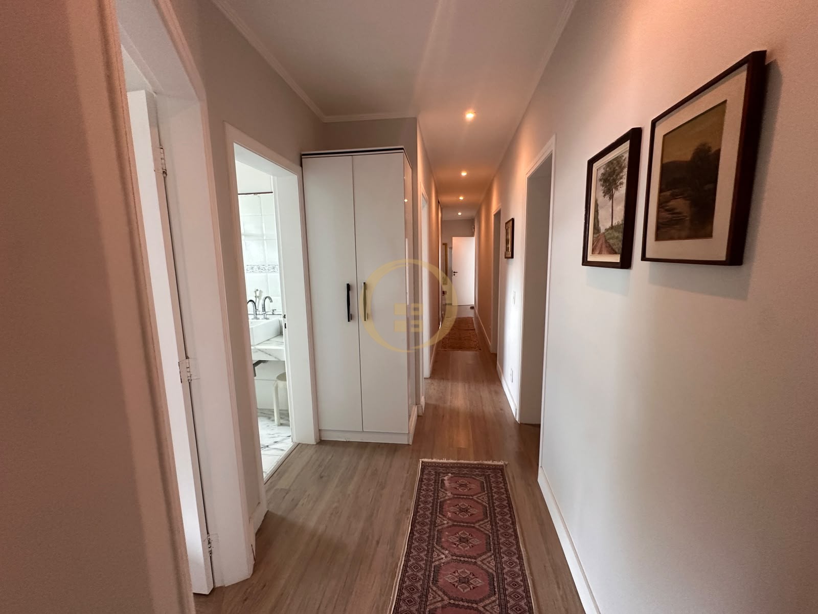 Apartamento Frente ao Mar nas Pitangueiras, Guarujá - SP