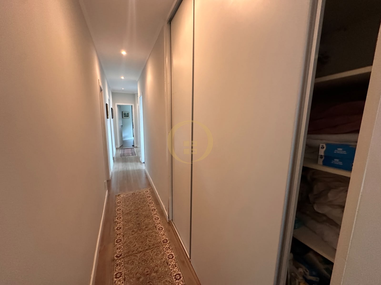 Apartamento Frente ao Mar nas Pitangueiras, Guarujá - SP