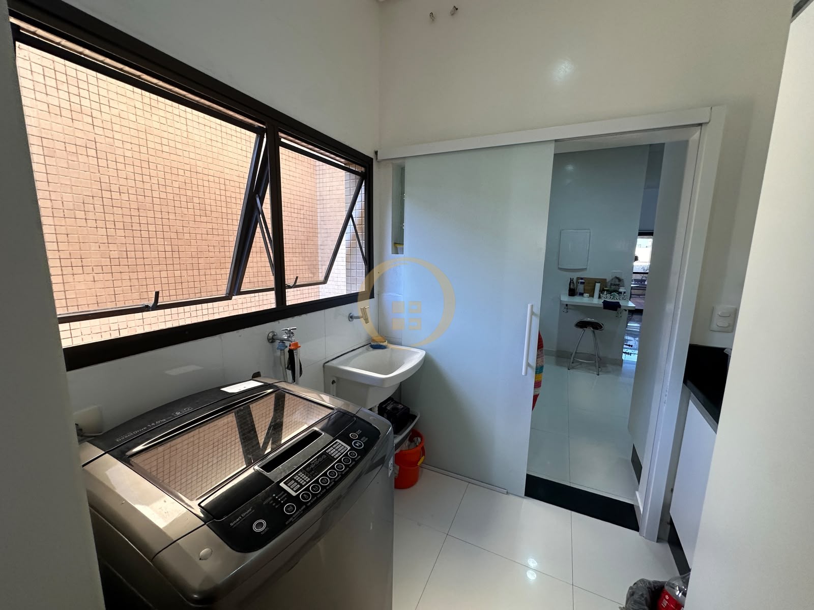 Apartamento-3-dormitorios-Pitangueiras