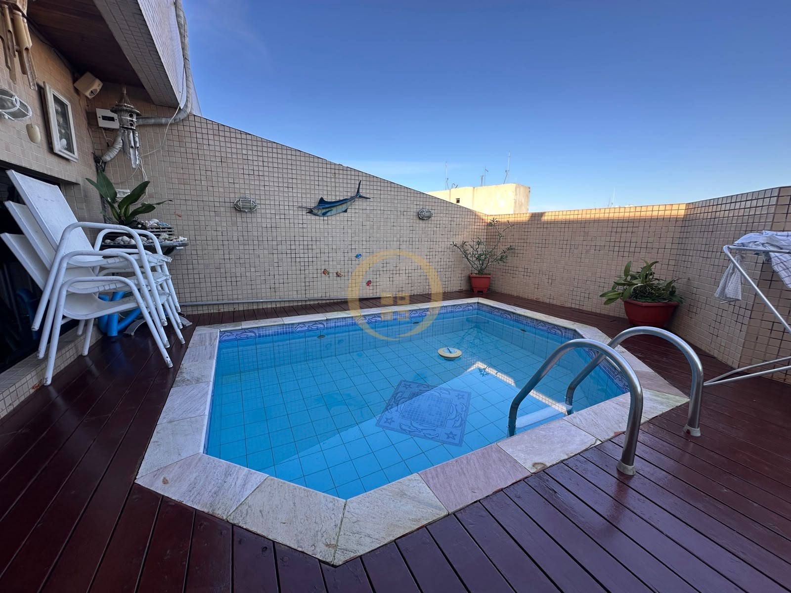 Apartamento-3-dormitorios-Pitangueiras