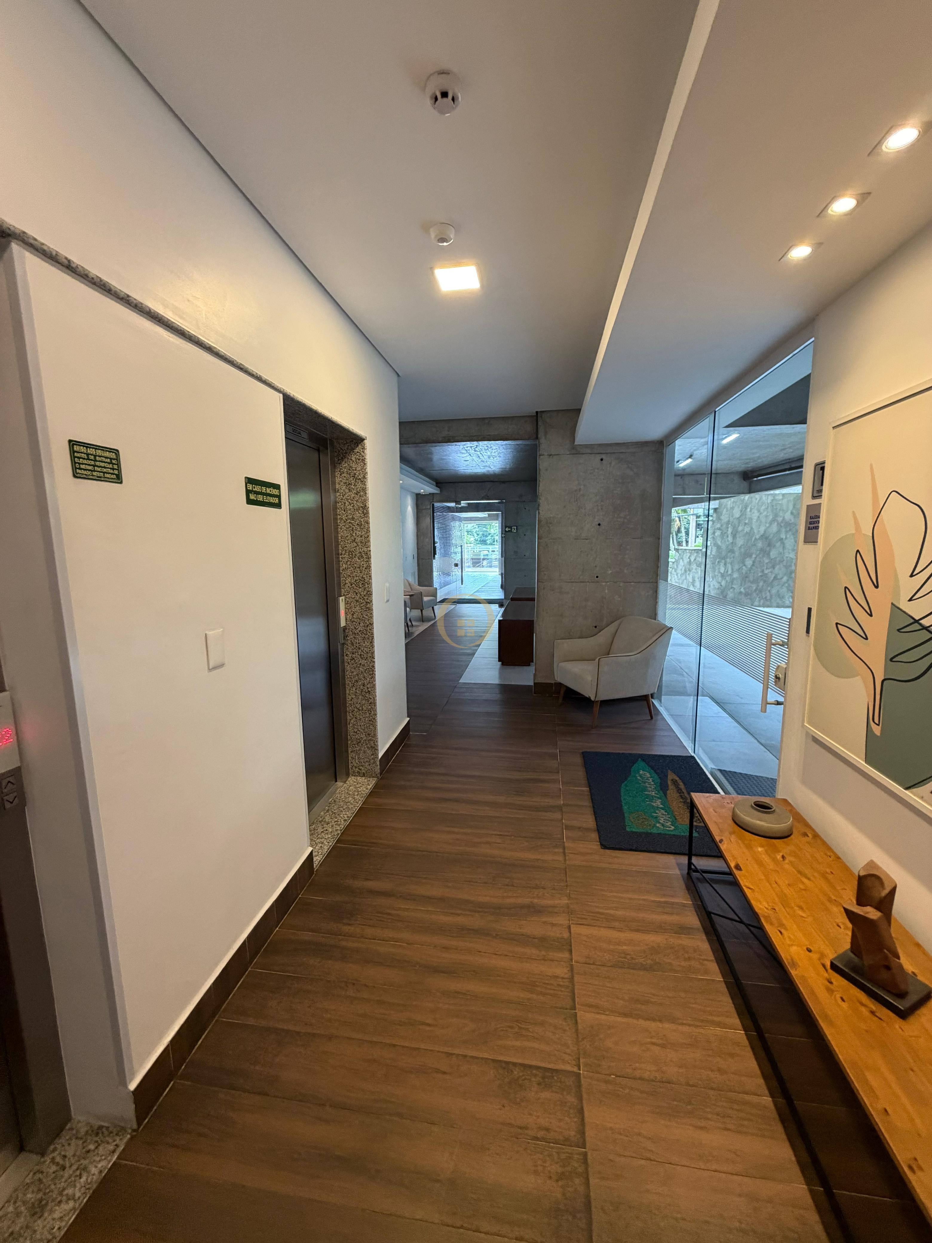 Apartamento na Praia das Astúrias, Guarujá - SP