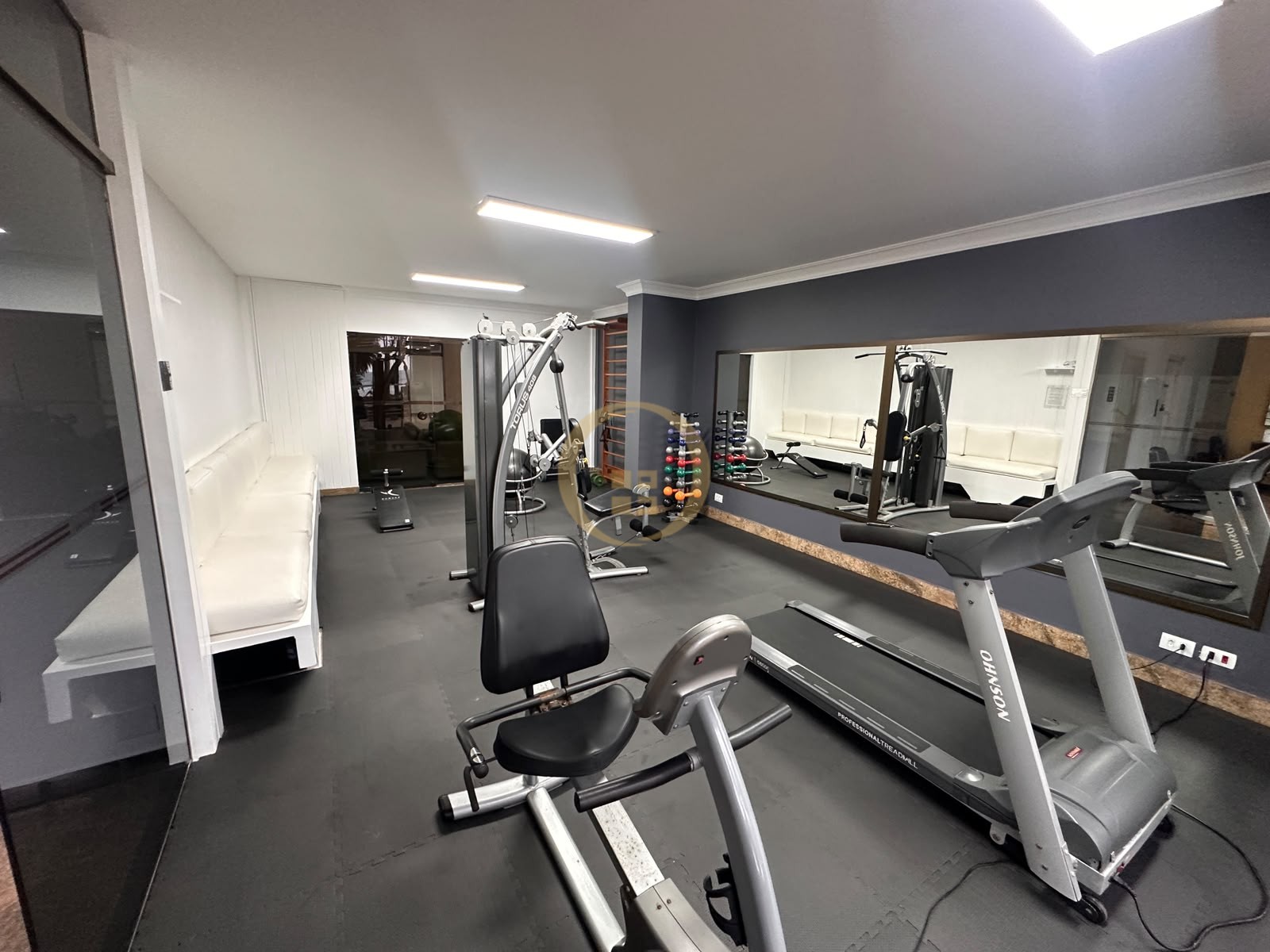 Apartamento Frente ao Mar nas Pitangueiras, Guarujá - SP