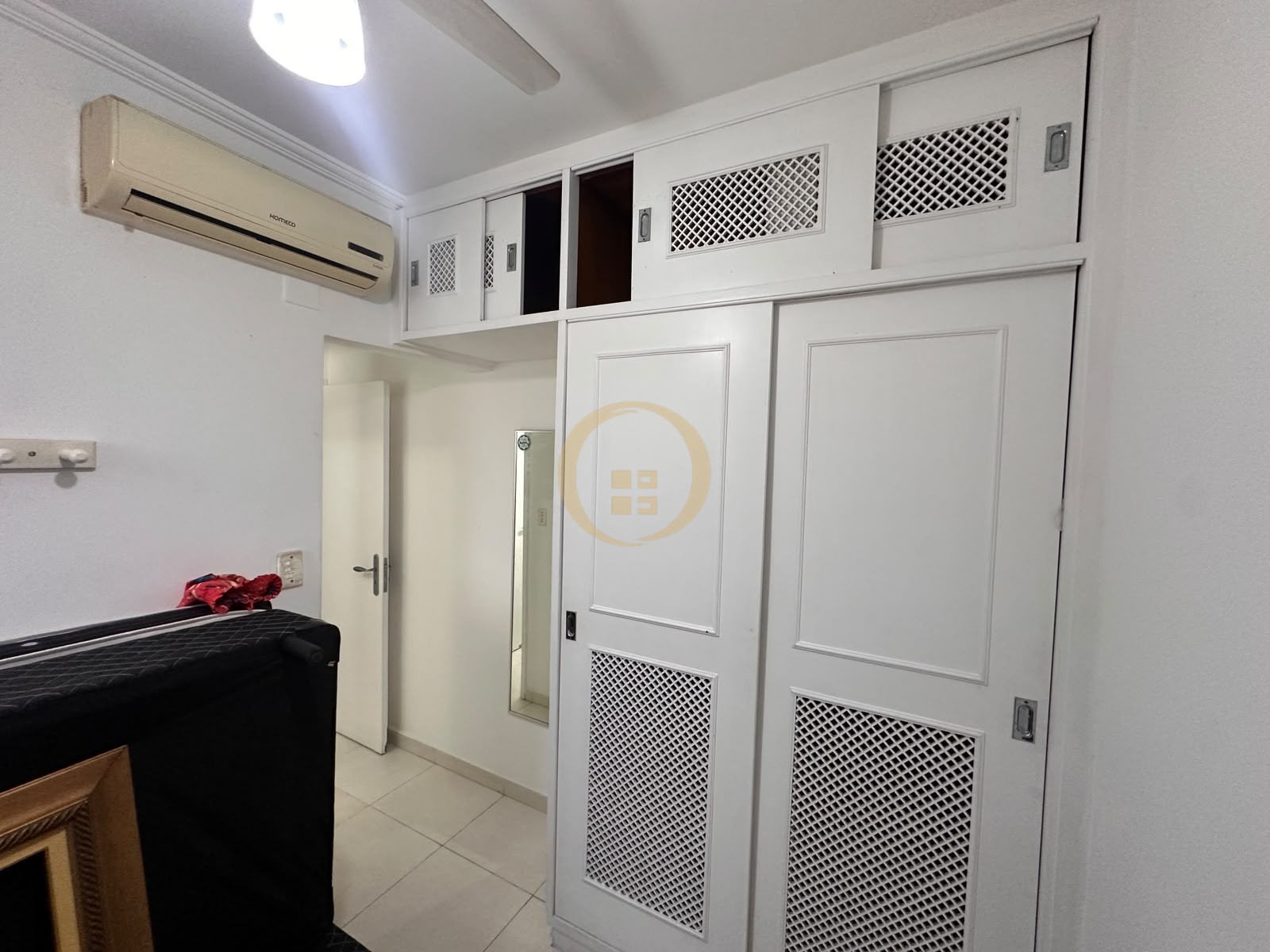 Apartamento Frente ao Mar nas Pitangueiras, Guarujá - SP