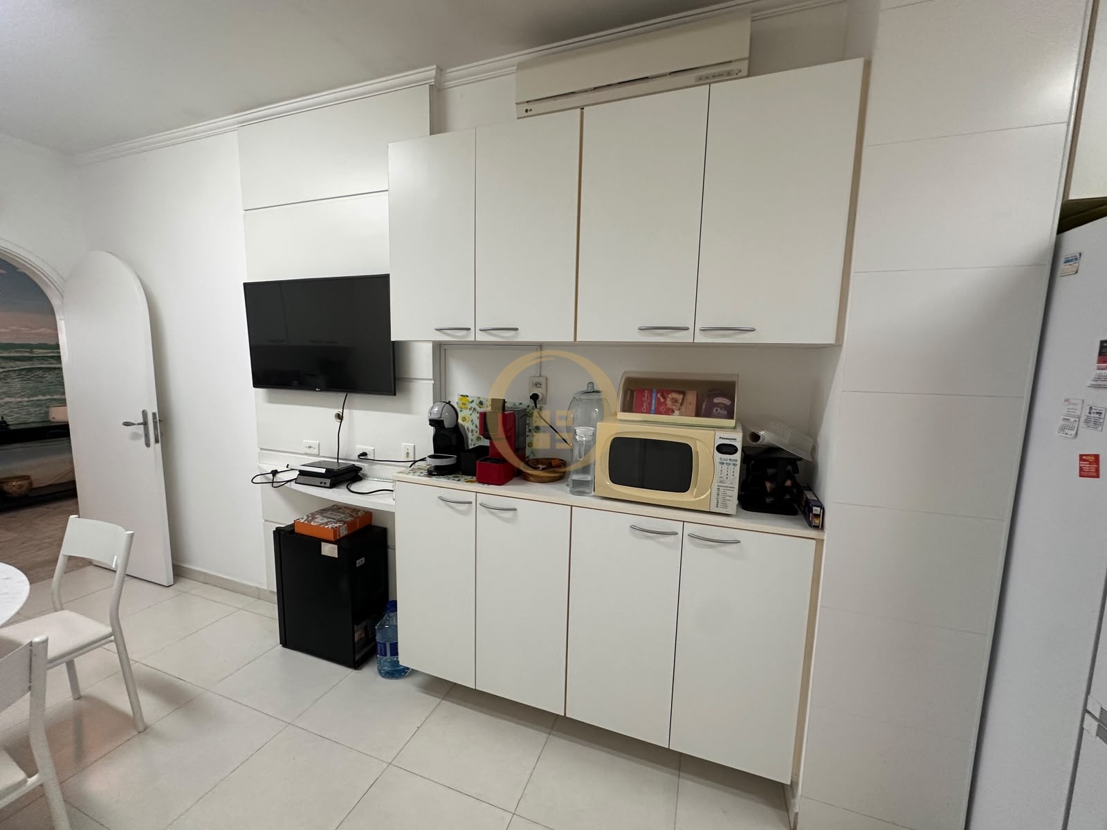Apartamento Frente ao Mar nas Pitangueiras, Guarujá - SP