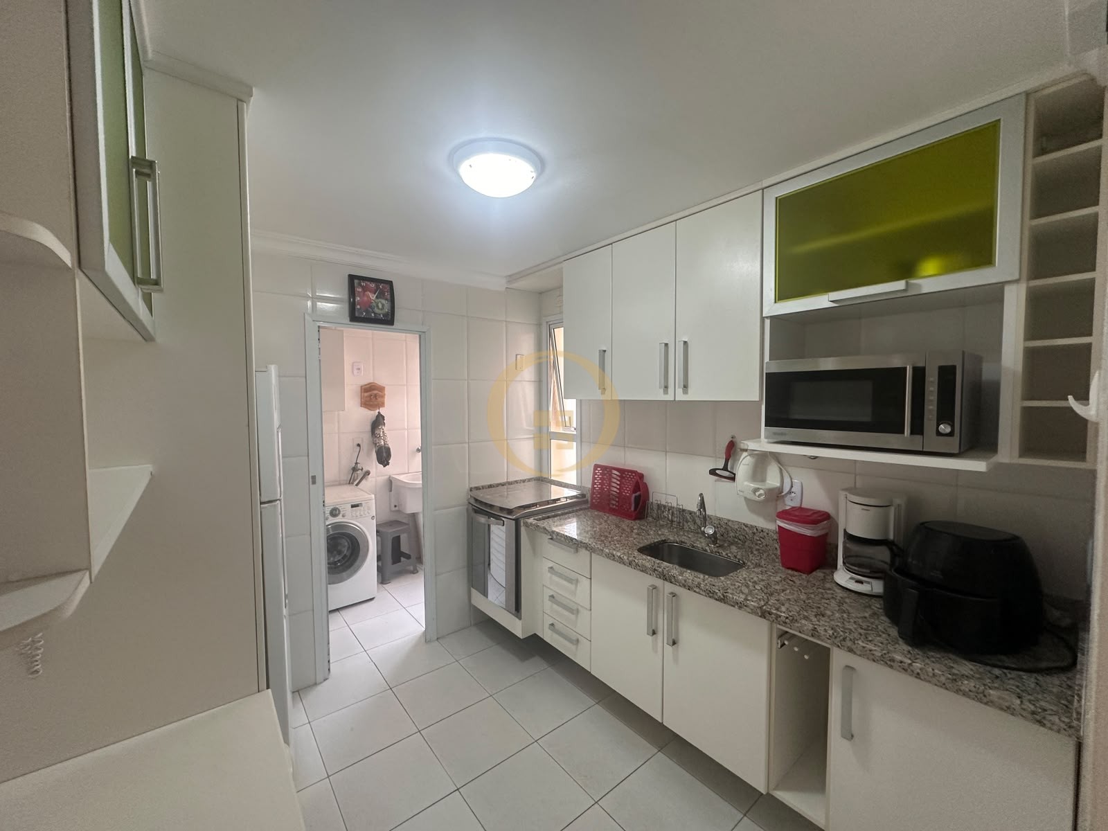 Apartamento-4-dormitorios-Pitangueiras