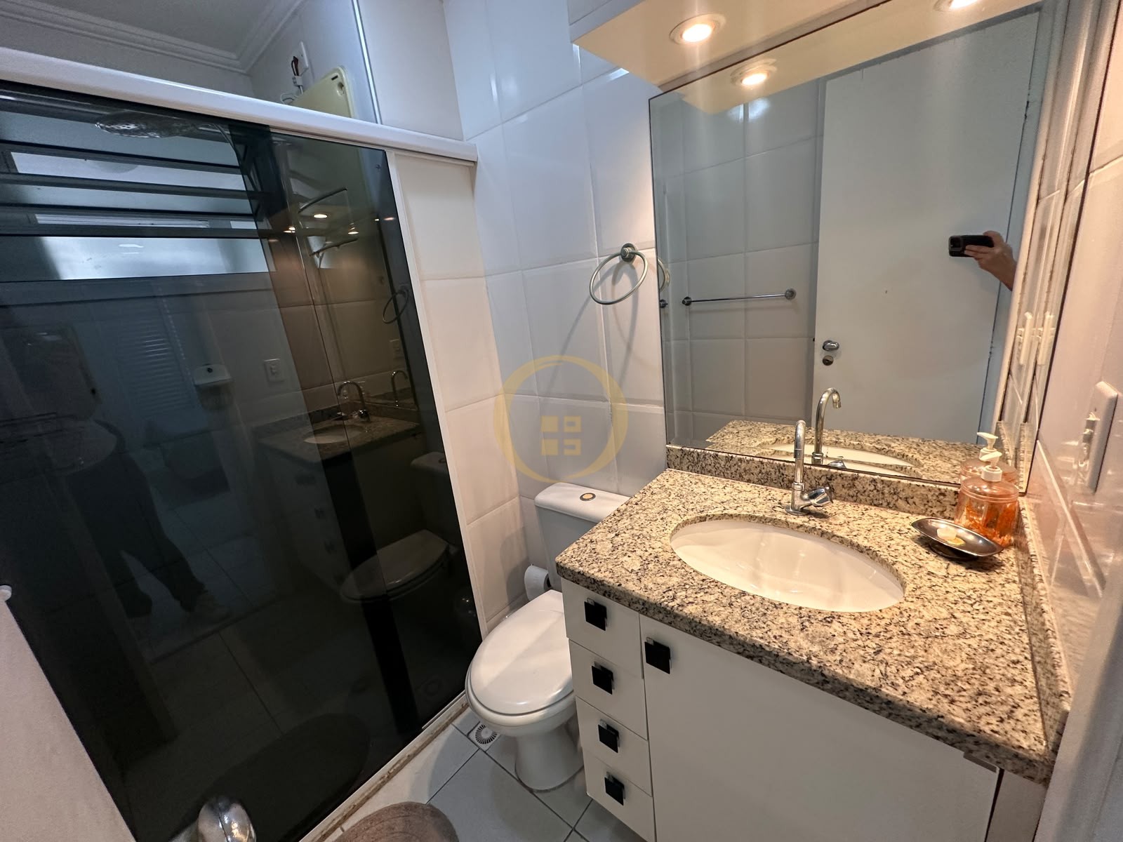 Apartamento-4-dormitorios-Pitangueiras