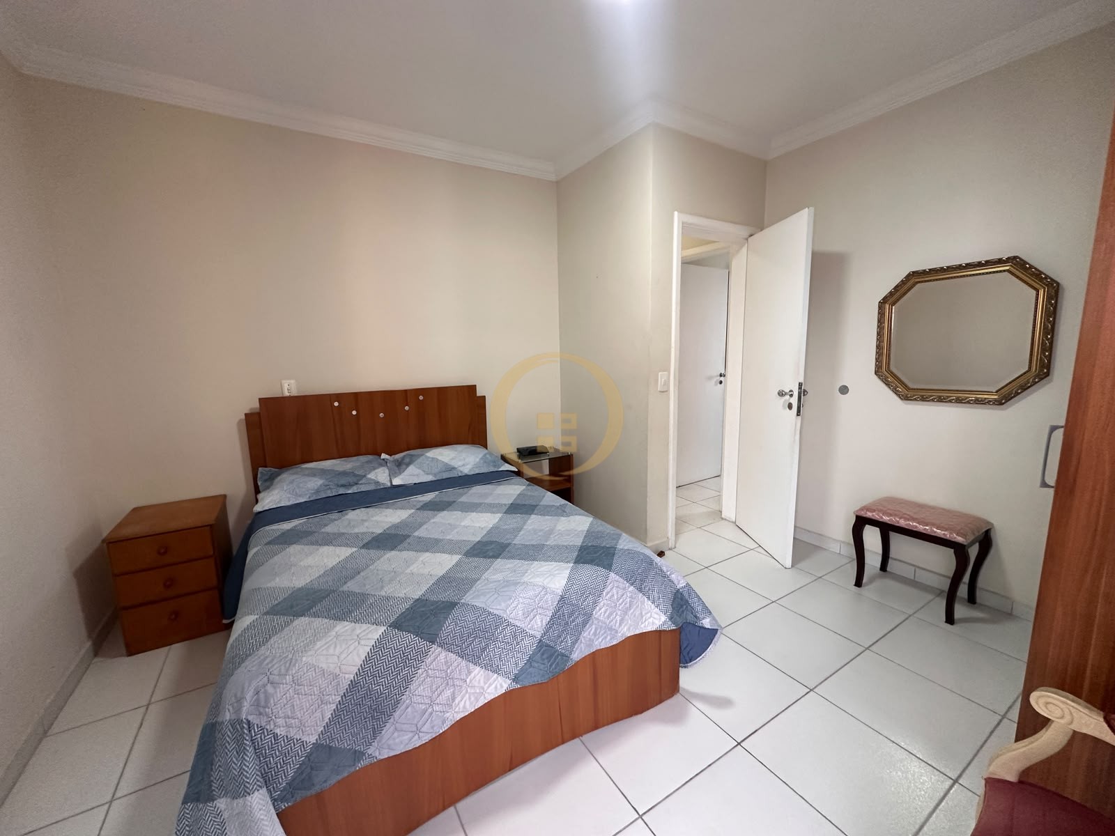 Apartamento-4-dormitorios-Pitangueiras