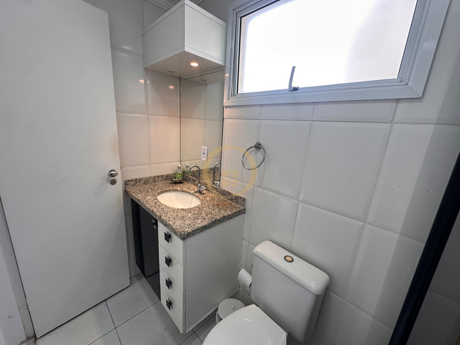 Apartamento-4-dormitorios-Pitangueiras