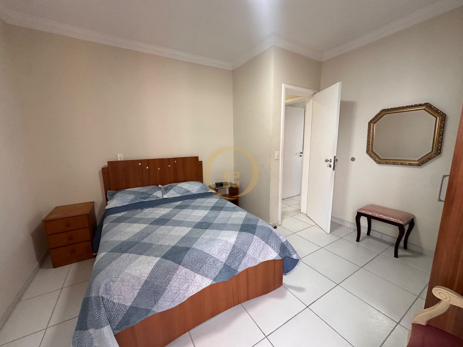 Apartamento-4-dormitorios-Pitangueiras